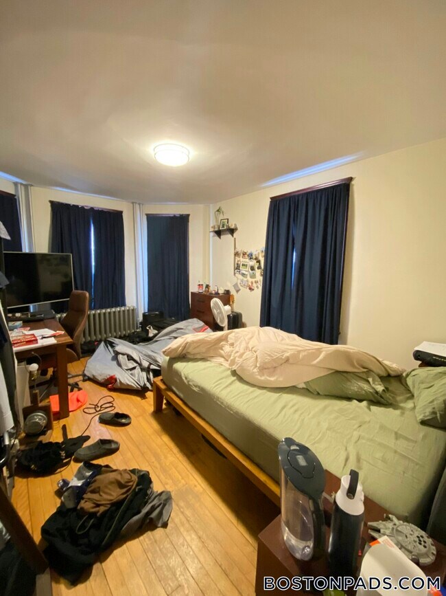 Photo - 9 Fairfield St Unit 1L