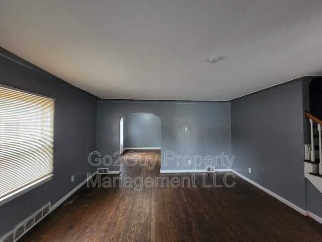 Photo - 2107 Ewald Cir