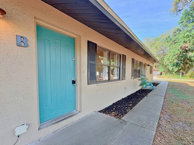 Photo - 427 6th Ave NE Apartamento Unidad B