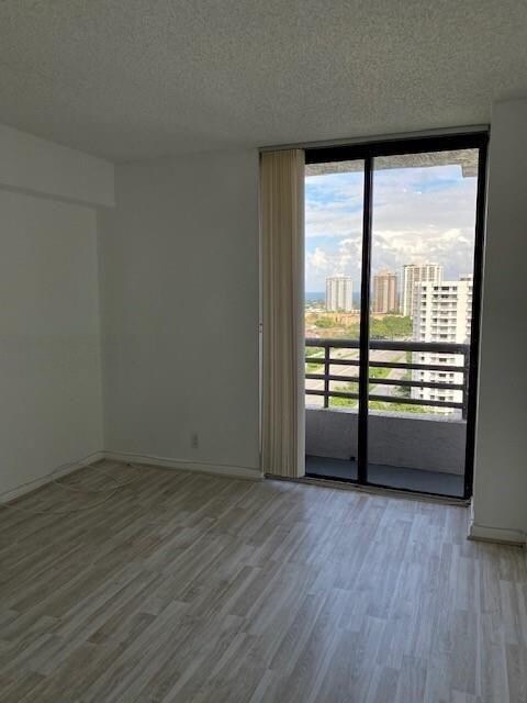 Photo - 3300 NE 191st St Unidad #PH8