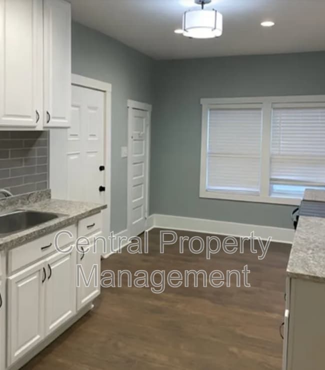 Photo - 795 Howard St