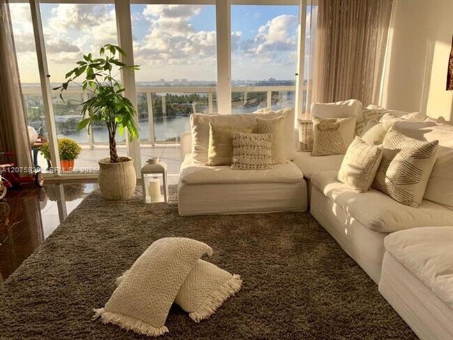 Photo - 6301 Collins Ave