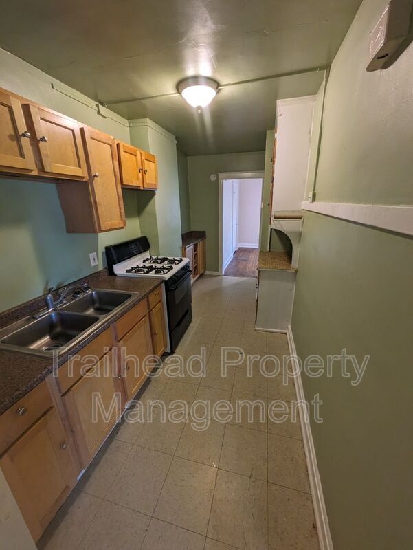 Photo - 4002 Warwick Blvd