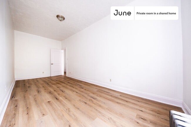 Photo - Room in Shared 4 bed/1 bath home Unit C