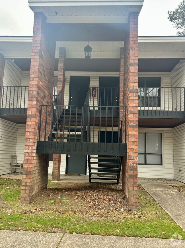 Building Photo - Willow Run Apartments