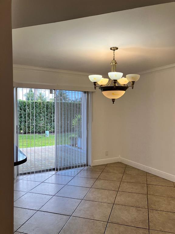 Photo - 1303 Partridge Close
