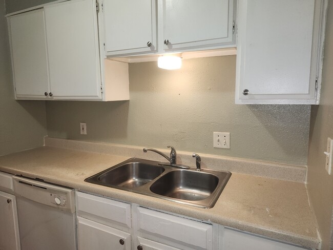 Photo - 1361 Mobile St Unit 1361