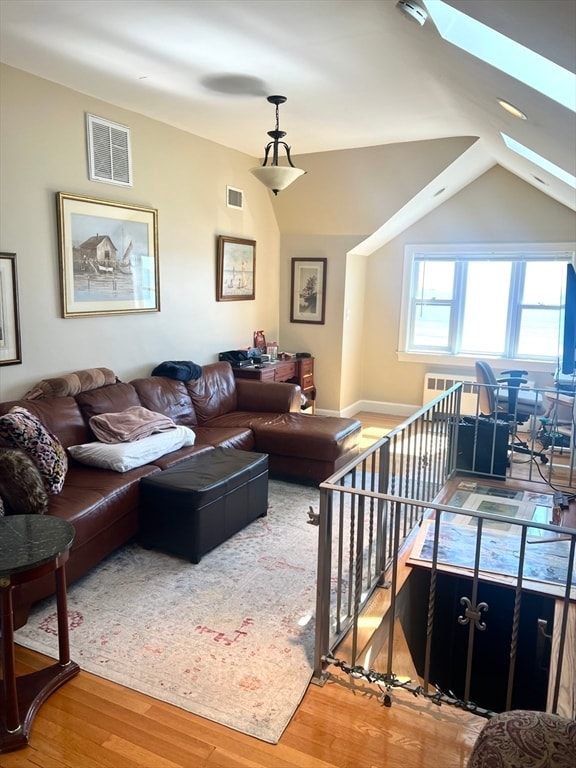 Photo - 77 Lynn Shore Dr Unit 3