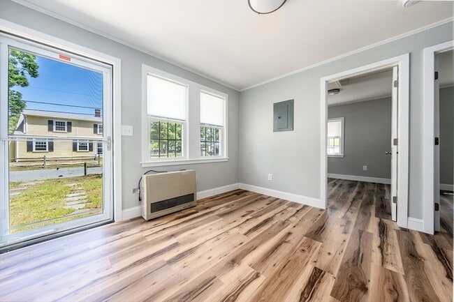 Photo - 151 Seaview Ave Unidad A