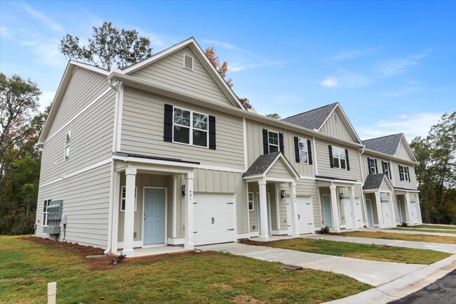 Photo - 303 Arch St Townhome