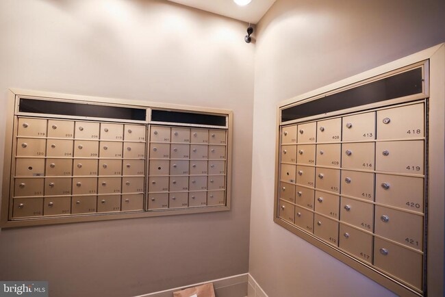 Photo - 1625 International Dr Unidad 410