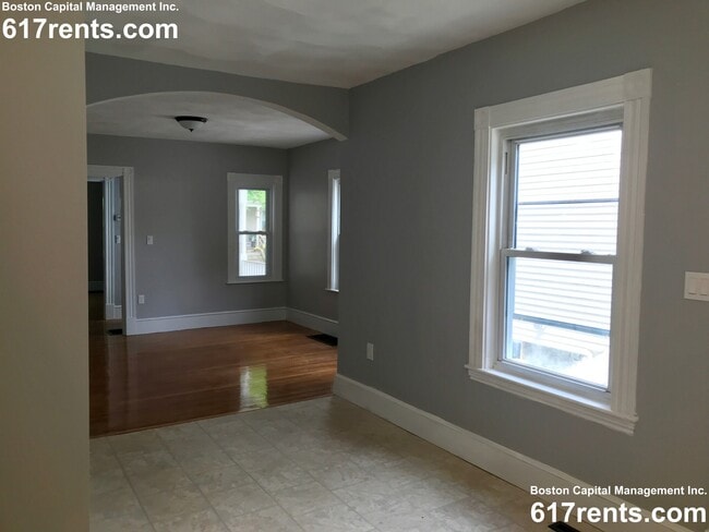 Photo - 91 Wallingford Rd Unit #2,