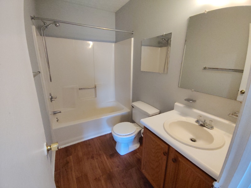 Photo - 27 Duiguid Dr