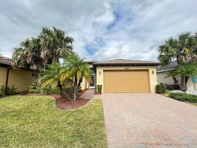Photo - 11948 SW Crestwood Cir