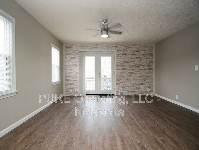 Photo - 3339 N 53rd St