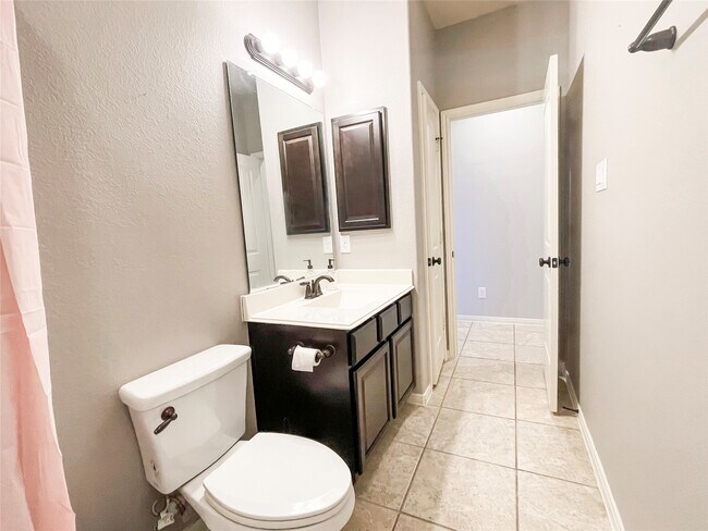 Photo - 6121 Norwood Mills Ct