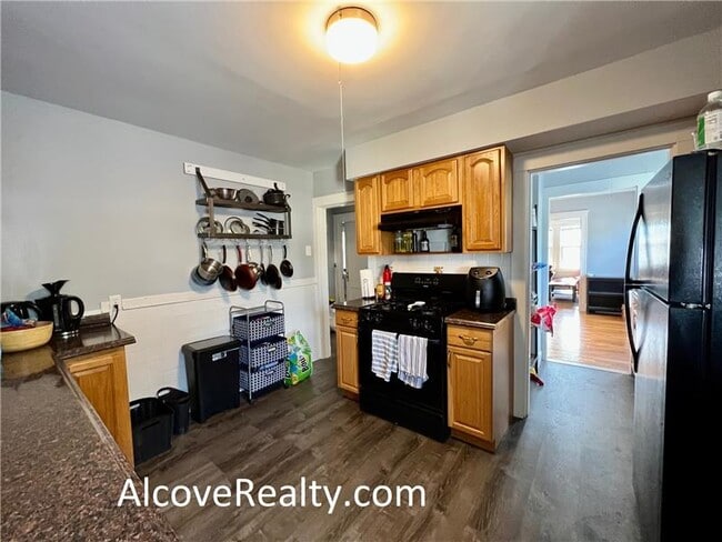 Photo - 37 Sterling St