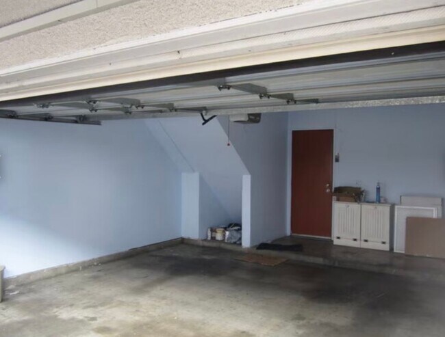Photo - 8800 Burnet Ave Unit 3
