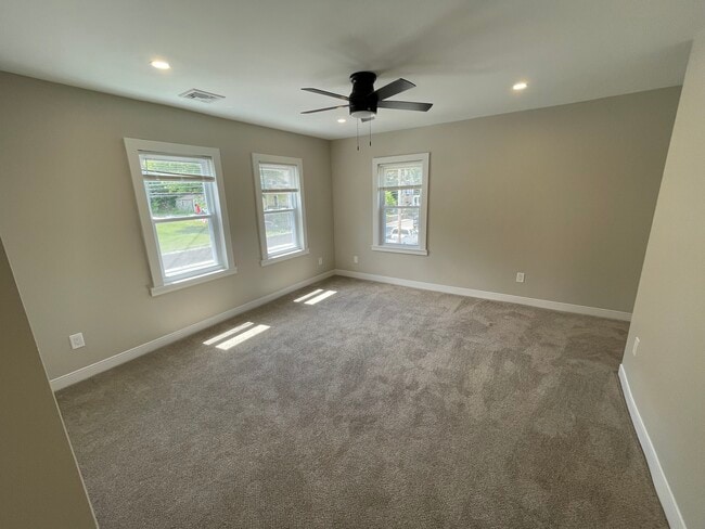 Photo - 456 N State St Unit 456 1