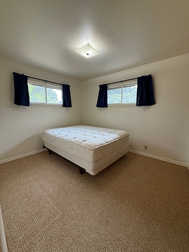 Photo - 423 N 7th St