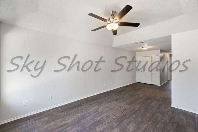 Photo - 2540 Avenue H Unidad A