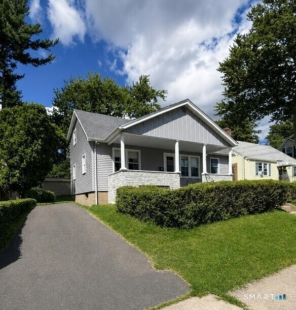 44 Westphal St