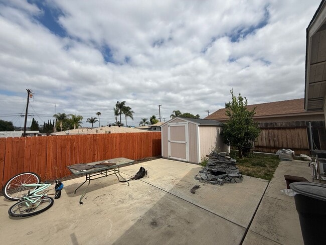 Photo - Beautiful Spring Valley Single Family Home !