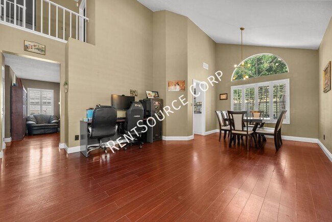 Photo - 3 Bedroom Home For Rent In Santa Clarita