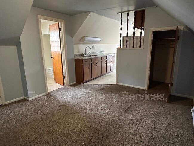 Photo - 2244 S 9th St Unit Apt 2