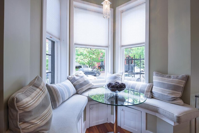 Photo - 401 Constitution Ave NE Unidad ID196008P