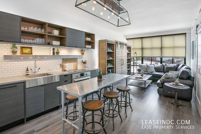 Photo - 2030 8th St NW Unit #301a