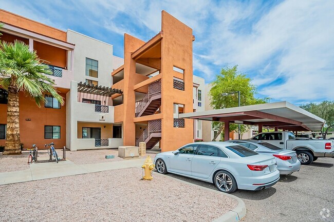 Building Photo - Walking Distance to ASU! Unit 2007 Rental