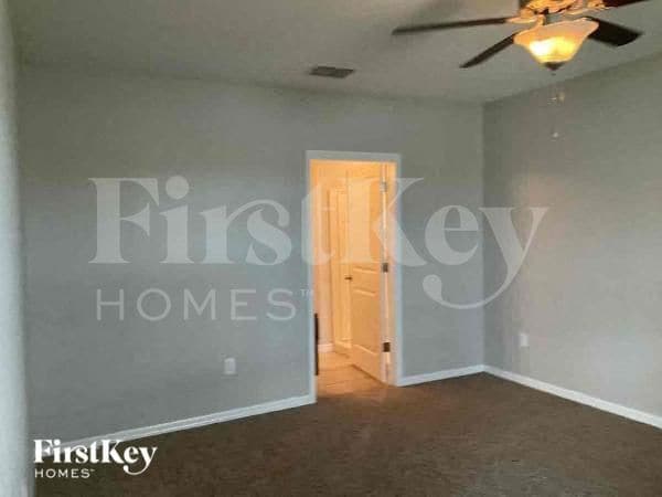 Photo - 138 Cascade Bend Dr