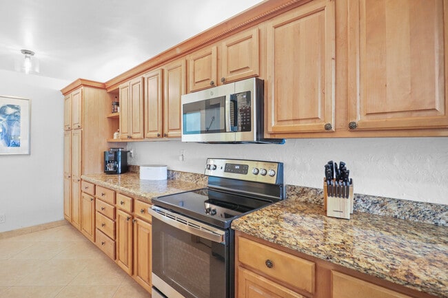 Photo - 13 Royal Palm Way Unit 302