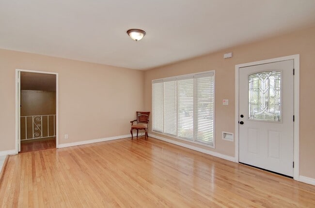 Photo - 3-Bed Signal Hill House for Lease
