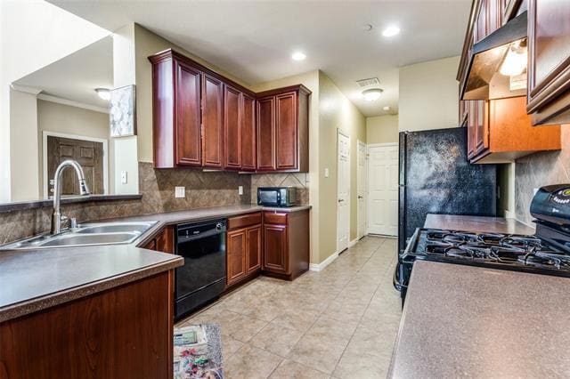 Photo - 8730 Manhattan Ave