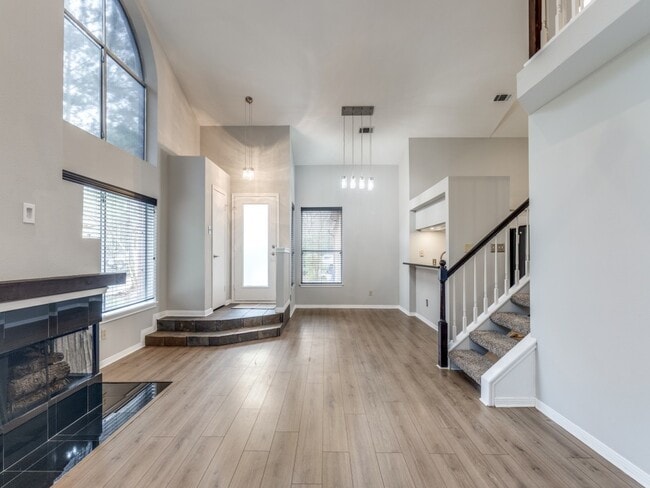 Photo - 39 N Lakeridge Cir