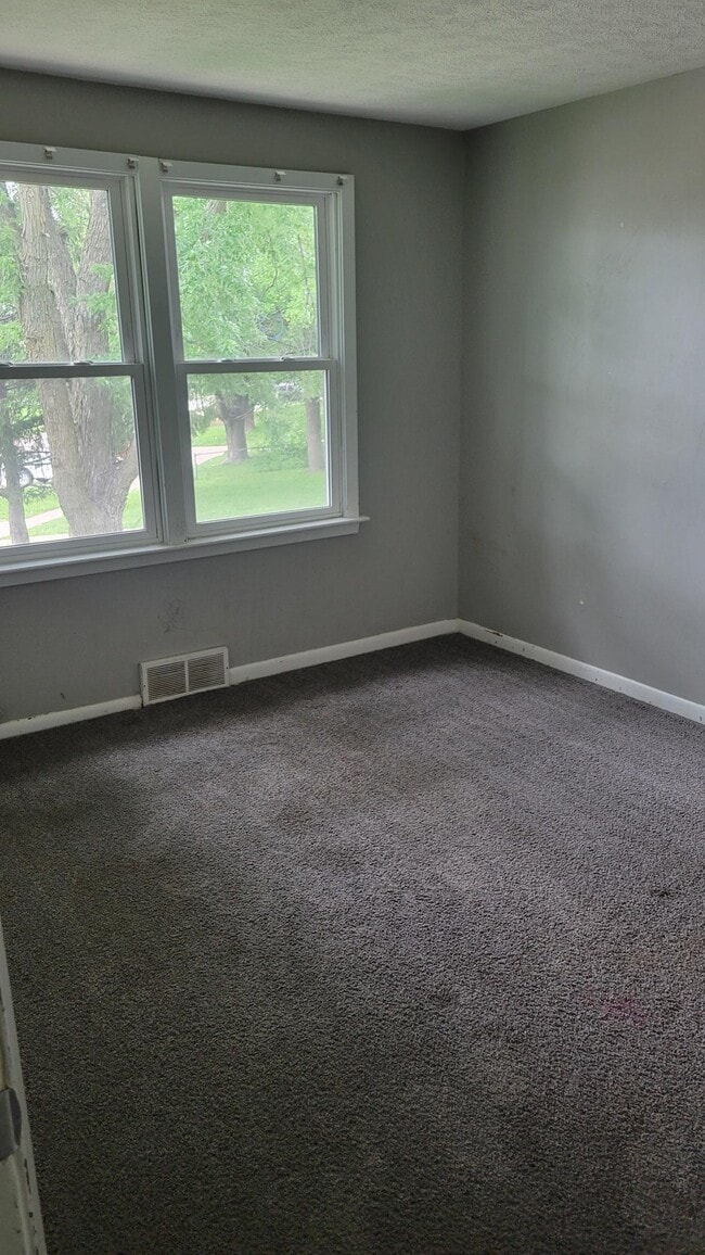 Photo - 4129 Valley St