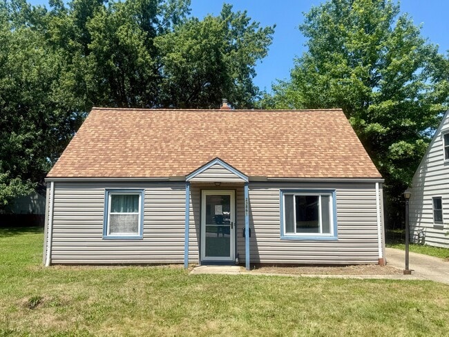 Building Photo - 23861 Colbourne Rd