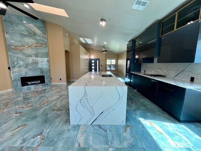 Photo - 8709 E Gail Rd