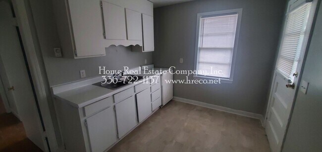 Photo - 836 Gray Ave NE Unit 836