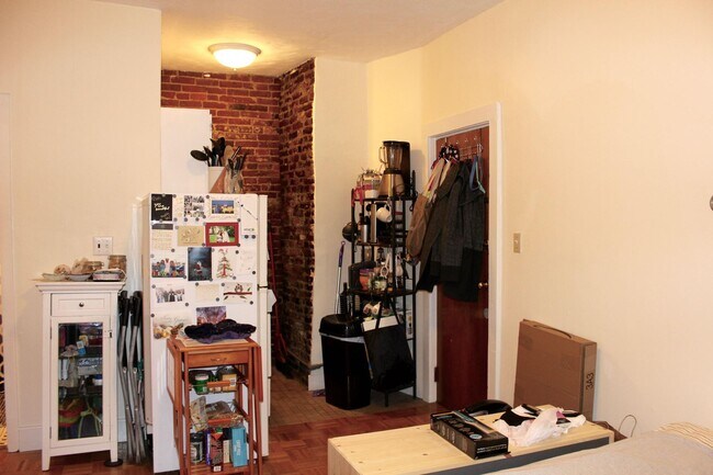 Photo - 1122 Commonwealth Ave