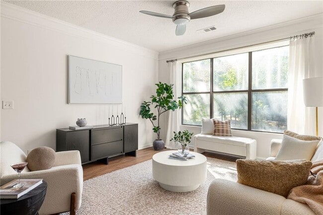 Photo - 400 17th St NW Unidad 1281