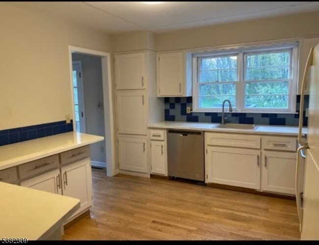 Photo - 279 Cherry Valley Rd