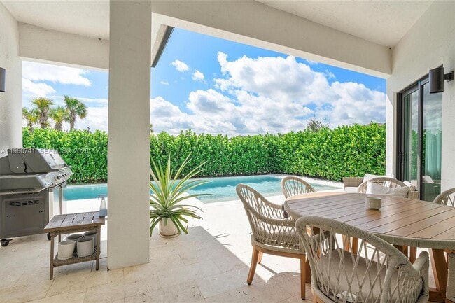 Photo - 3502 Ashwood Cir N