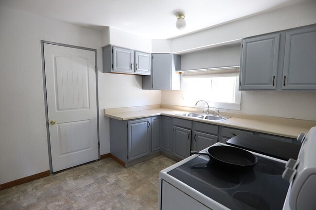 Photo - Cozy One Bedroom House