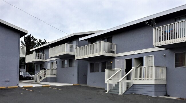 Photo - 2131 Sacramento St Apartments Unit 3