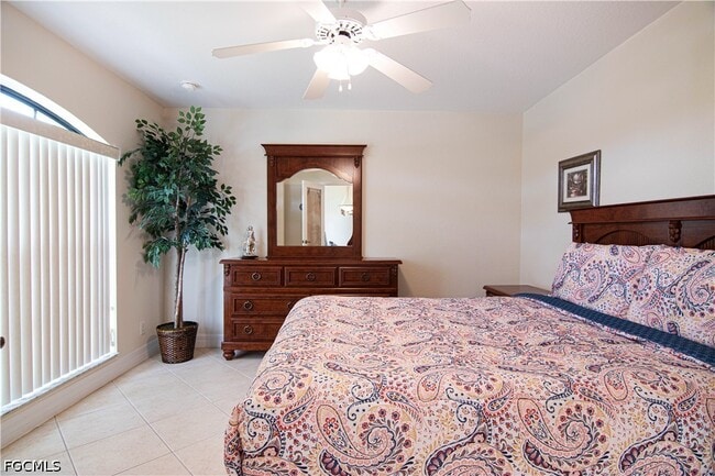 Photo - 5023 Agualinda Blvd