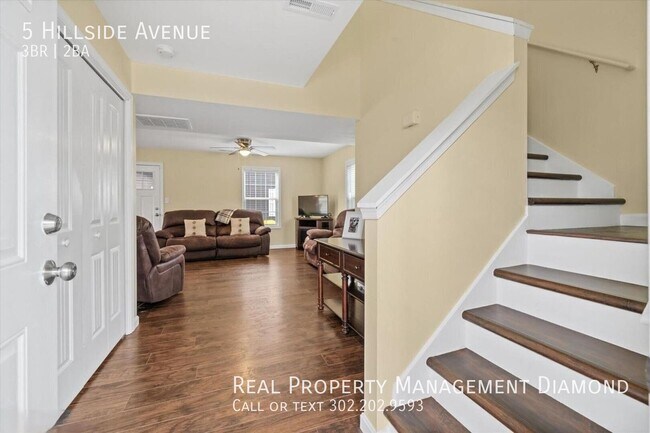 5 Hillside Ave