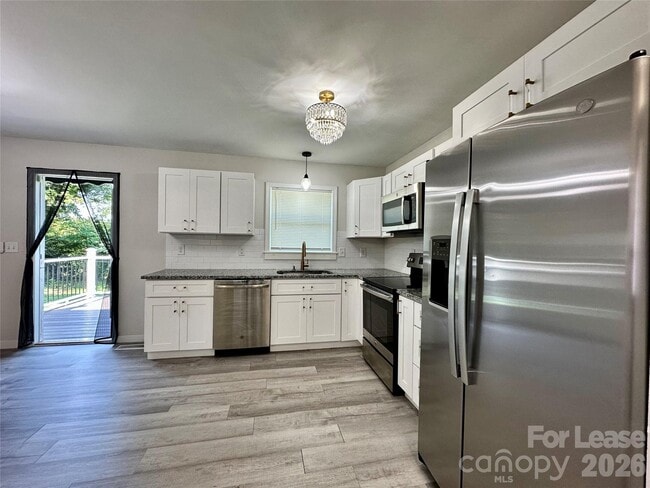 Photo - 811 Kennedy St